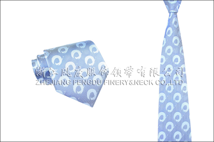 青島國際機(jī)場 色織真絲領(lǐng)帶