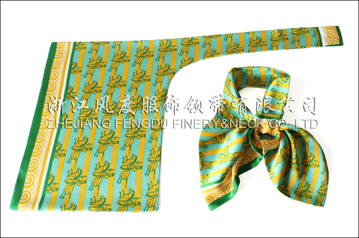 10118643_中國(guó)郵政2真絲雙層刀型絲巾.jpeg