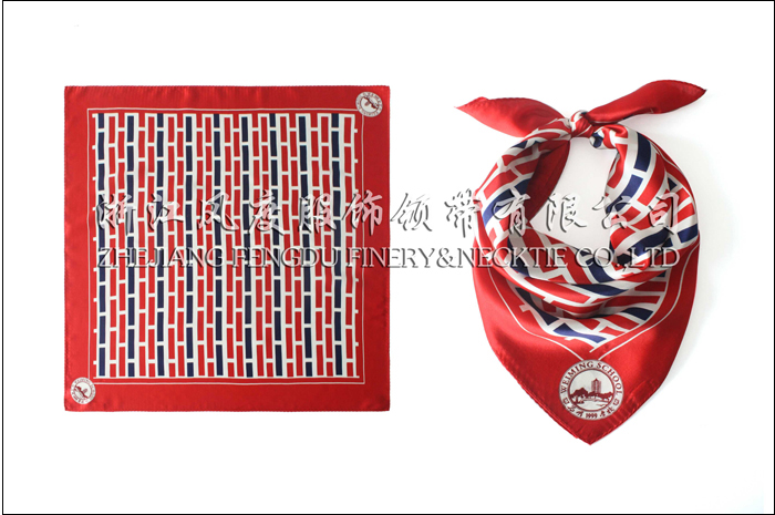 北大附中武漢為明實驗學(xué)校 真絲小方巾 規(guī)格：53x53cm