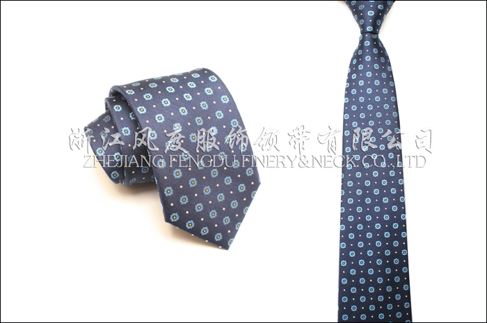 2017秋冬新款真絲商務(wù)領(lǐng)帶