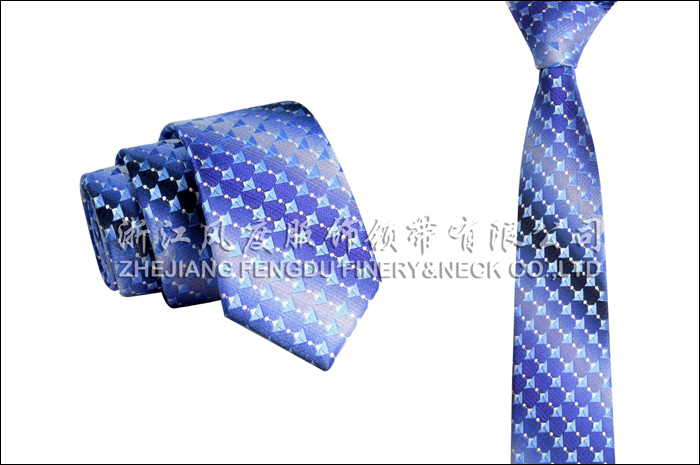 色織真絲領(lǐng)帶