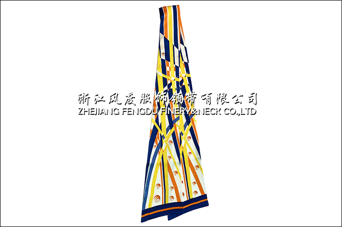 真絲雙層衣領(lǐng)  中青旅控股。.jpg